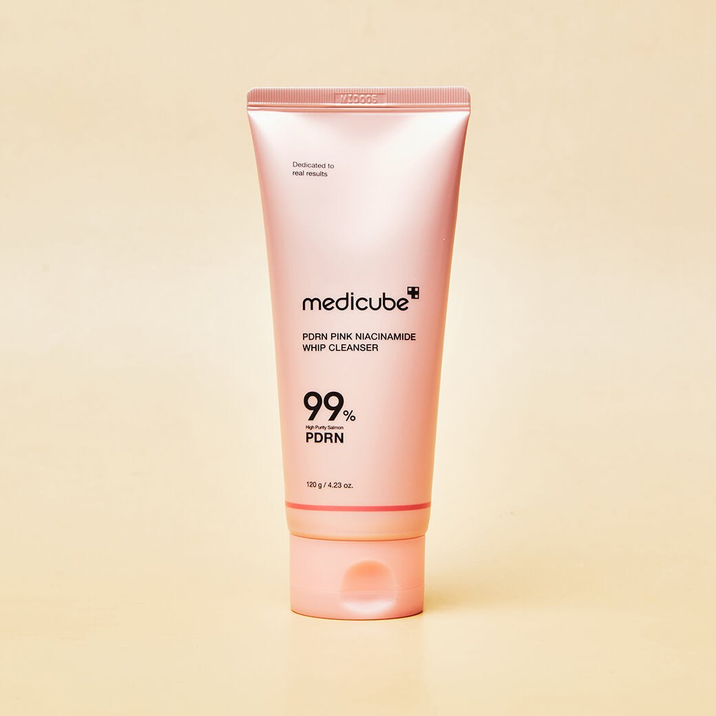 MEDICUBE PDRN Pink Niacinamide Whip Cleanser 120g