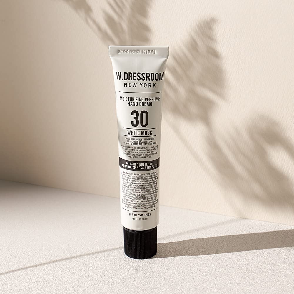 W DRESSROOM Moisturizing Perfume Hand Cream 30 White Musk