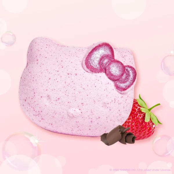 THE CREME SHOP Hello Kitty Aromatherapy Fizzy Bath Bomb Strawberry Cocoa