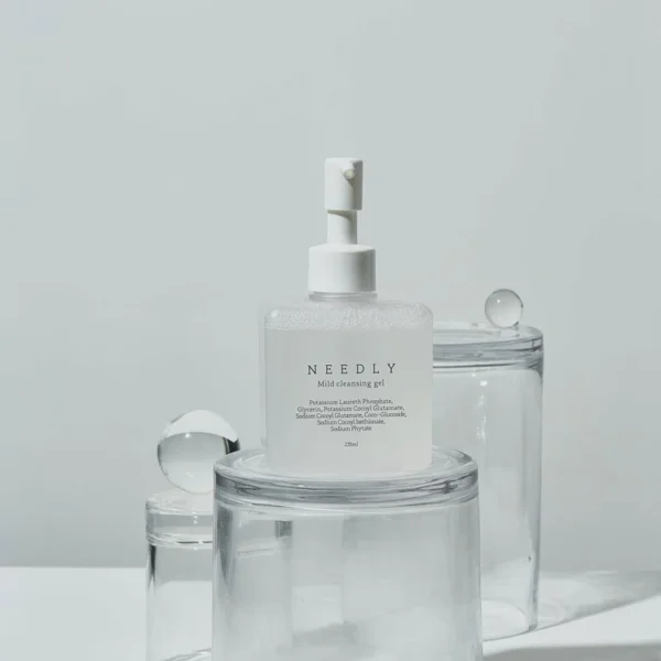 NEEDLY Mild Cleansing Oil 240ml