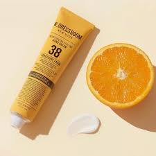 W DRESSROOM Moisturizing Perfume Hand Cream 38 Tangerine Farm